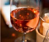 研究人员开发出专门撰写葡萄酒评论的AI程序
