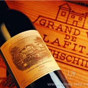  82年罗斯柴尔德酒庄Chateau Lafite Rothschild