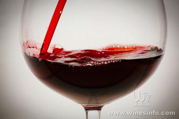 sc-red-wine-headache-health-0608-20160525.jpg