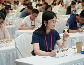 “创殊杯”葡萄酒产业职业技能大赛开赛